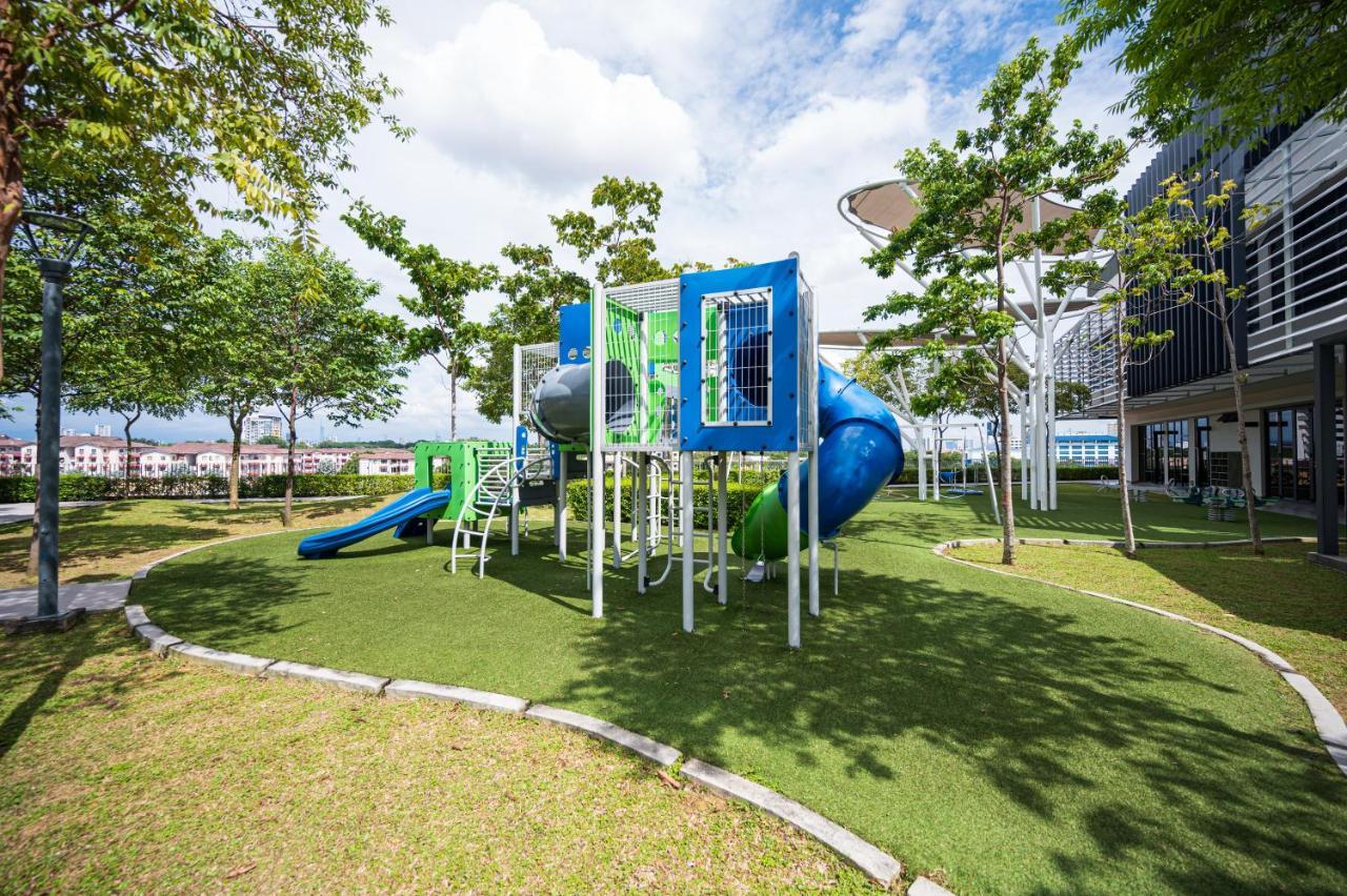 Highpark Suites By Airhost Petaling Jaya Eksteriør billede
