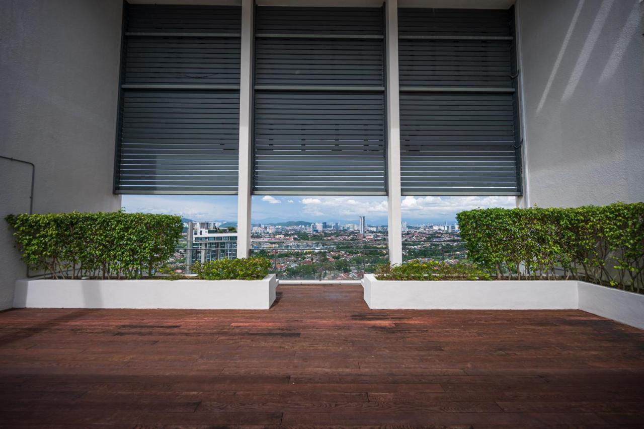 Highpark Suites By Airhost Petaling Jaya Eksteriør billede