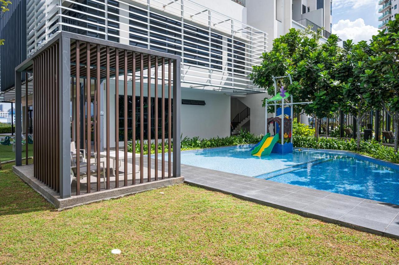 Highpark Suites By Airhost Petaling Jaya Eksteriør billede